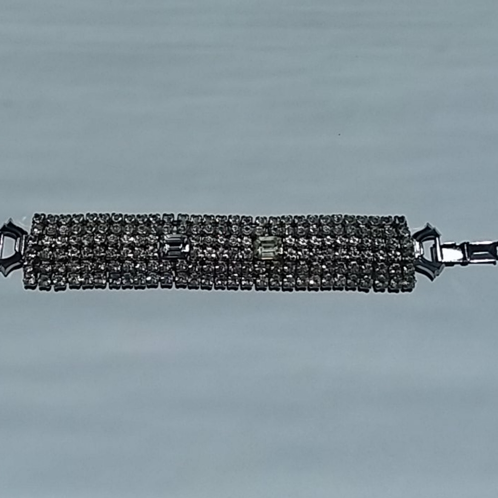Vintage Rhinestone Bracelet, 6 stones wide